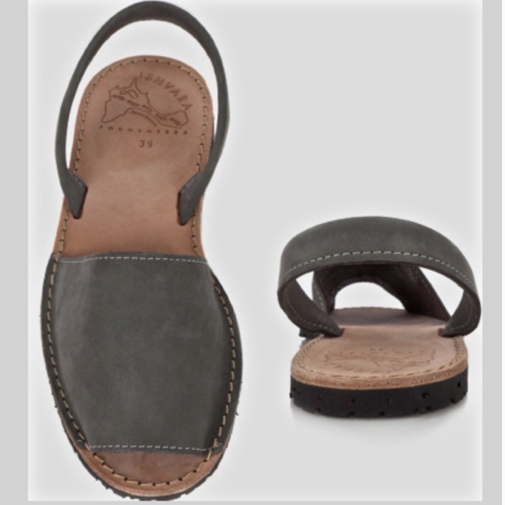 Ishvara Formentera Black Albarcas Flat Sandals